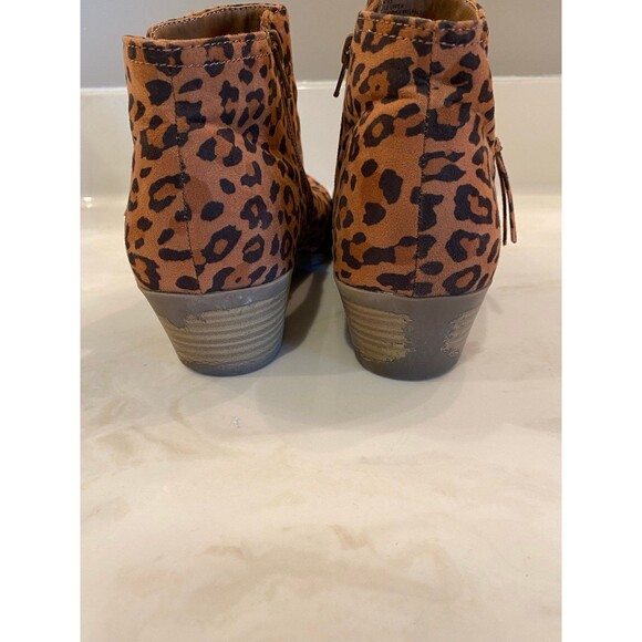 Arizona Booties Faux Cheetah Boots Print Memory Foam Women’s Size 9 Western - Picture 5 of 12